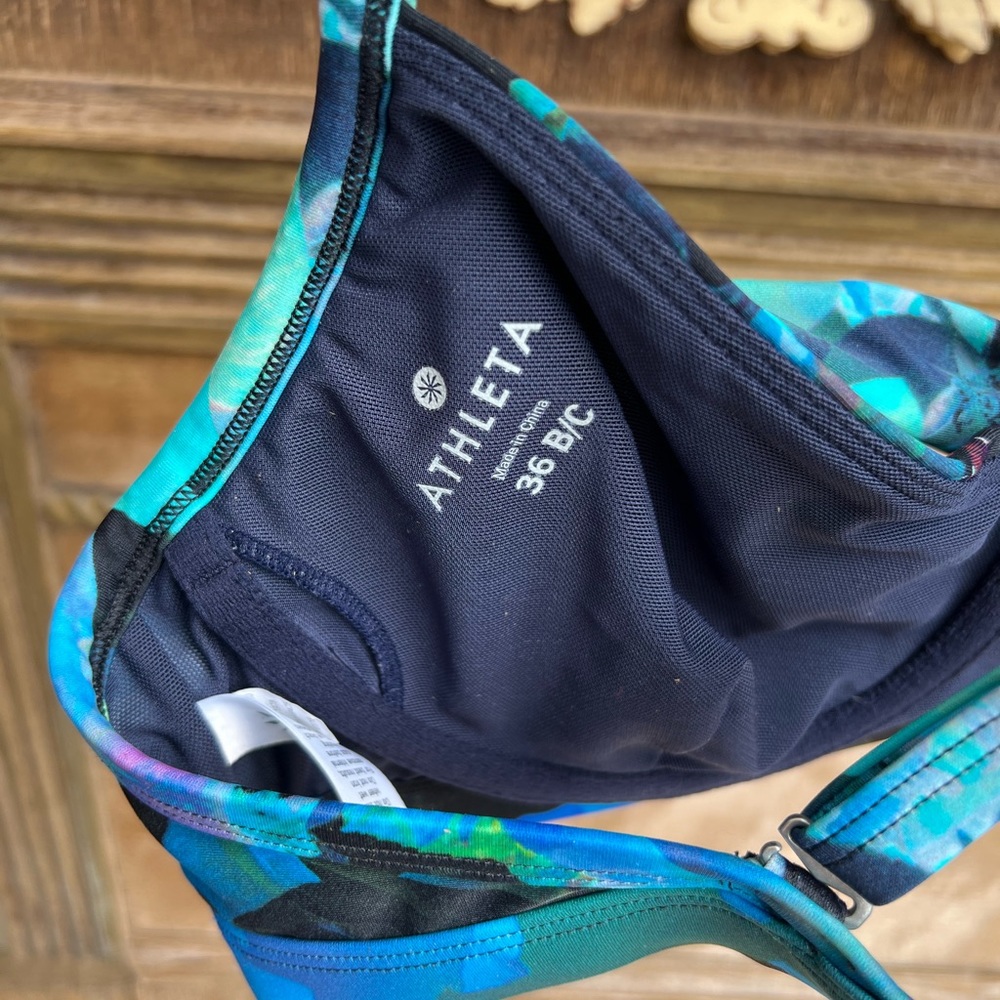 Athleta Blue Mystique Twister bikini top peacock colors underwire support 36 B/C - Picture 2 of 4